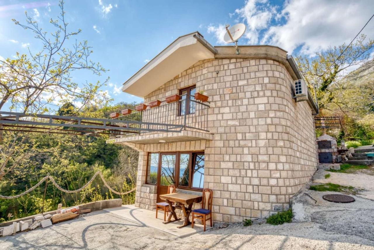 Savovic_Lux Apartment Petrovac Екстериор снимка