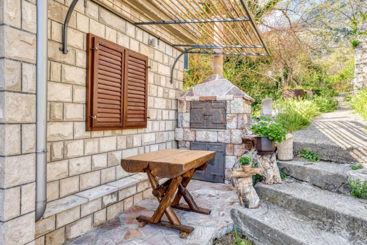 Savovic_Lux Apartment Petrovac Екстериор снимка