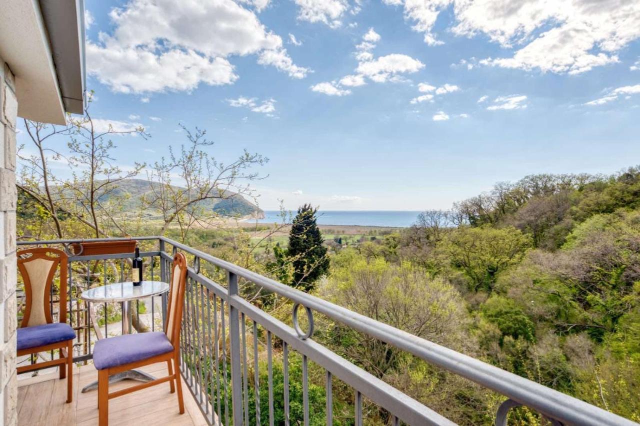 Savovic_Lux Apartment Petrovac Екстериор снимка